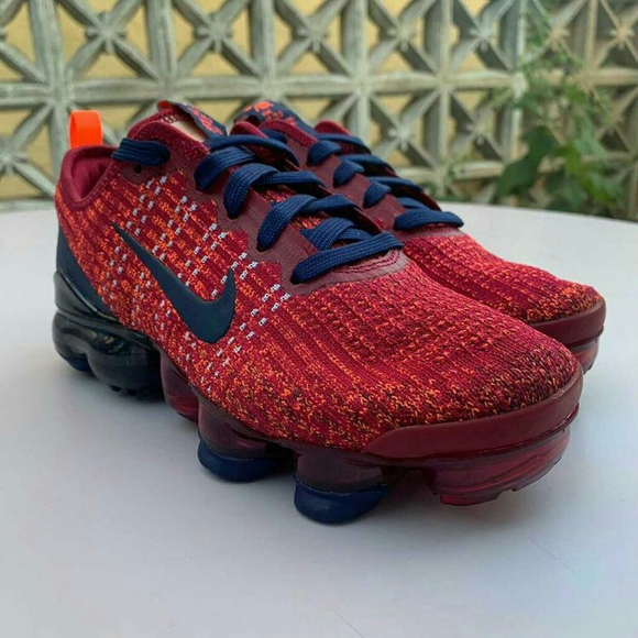Nike Shoes - Nike Vapormax Flyknit Women